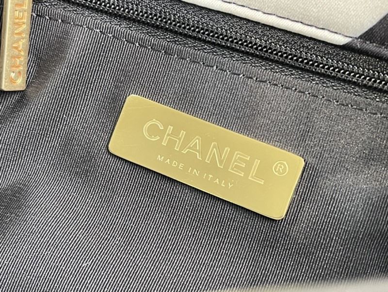 Chanel 19 Bags